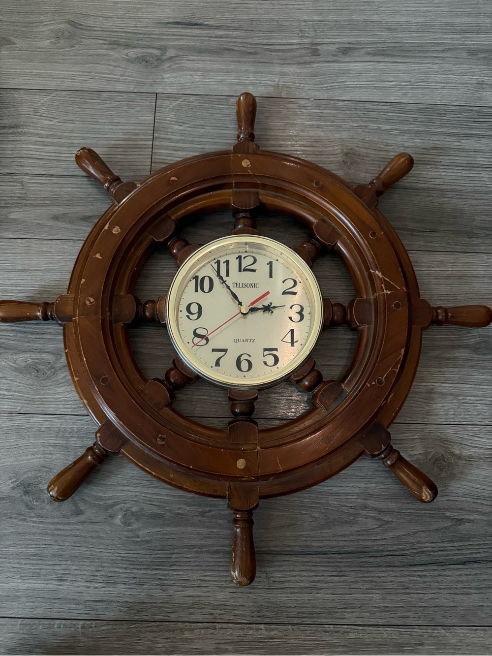 Telesonic ship's wheel wall clock READ DESCRIPTION